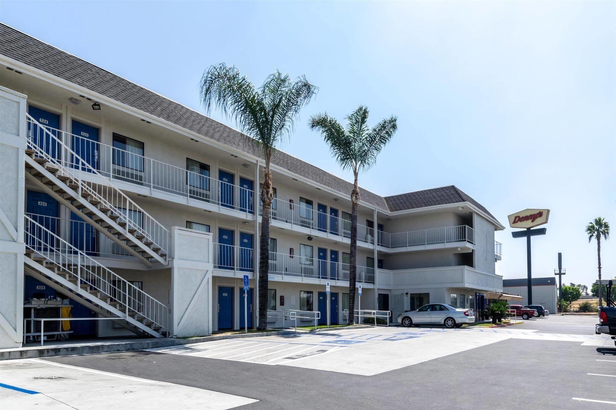 Motel 6-Anaheim, Ca - Fullerton East Exterior foto
