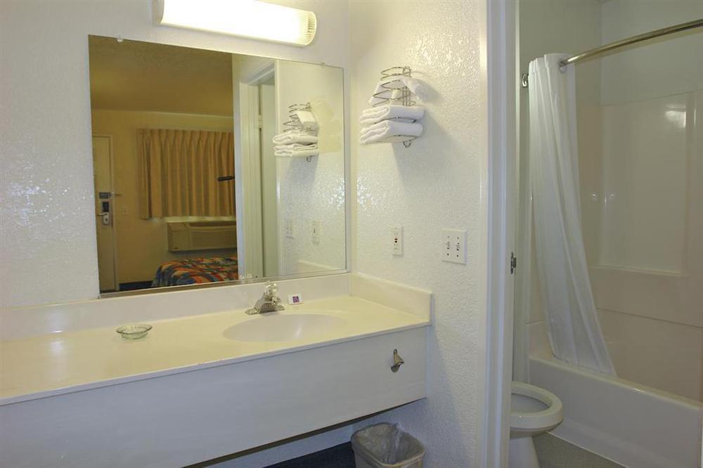 Motel 6-Anaheim, Ca - Fullerton East Habitación foto