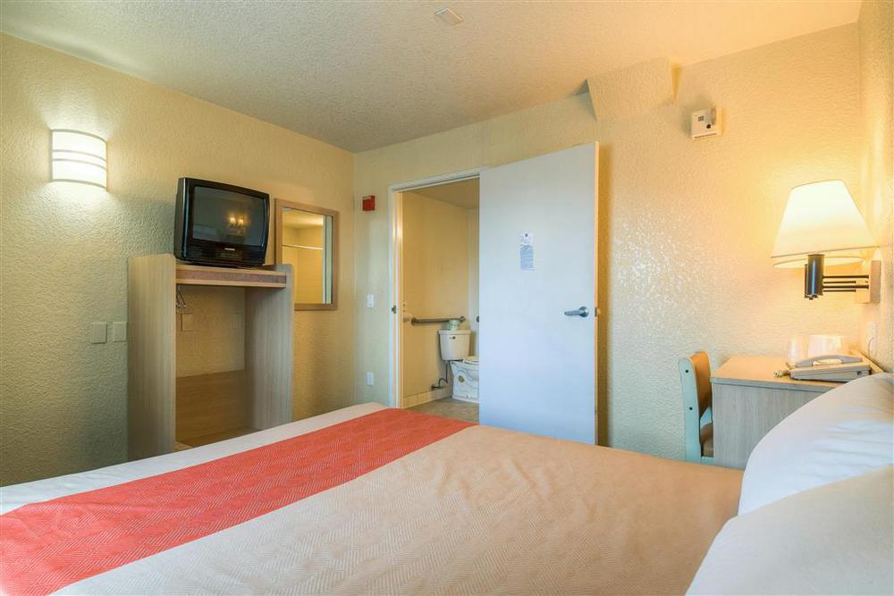 Motel 6-Anaheim, Ca - Fullerton East Habitación foto